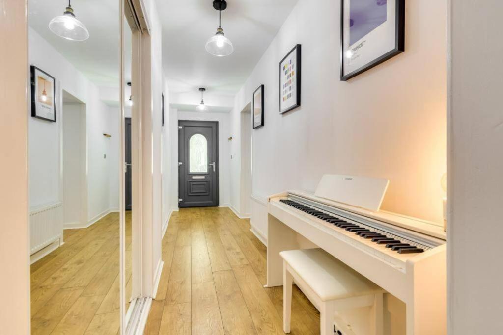 Lovely 2 Bedroom Garden Flat In Trendy West End Glasgow Esterno foto