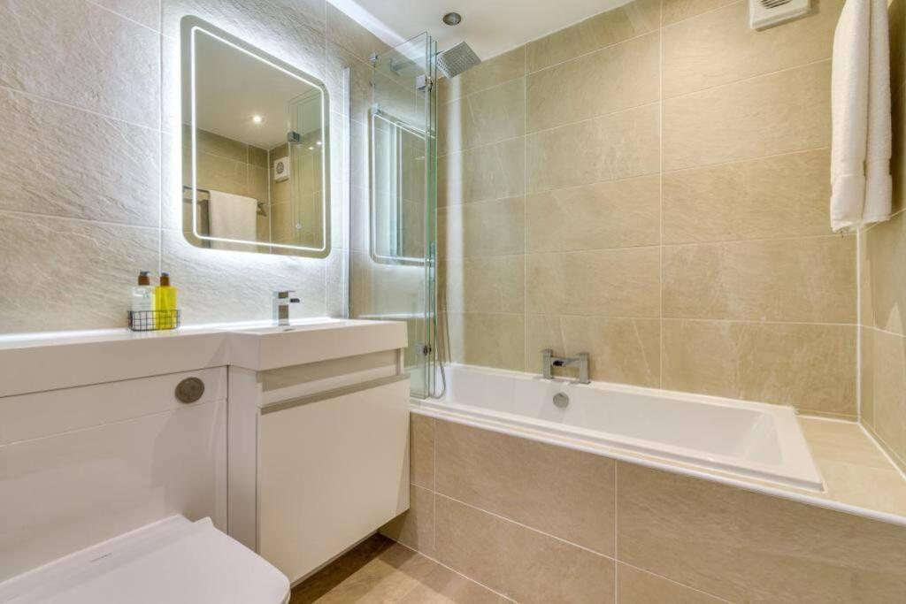 Lovely 2 Bedroom Garden Flat In Trendy West End Glasgow Esterno foto